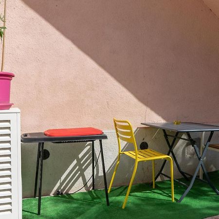 Le Petit Nid Des Chutes Lavies Otel Marsilya Dış mekan fotoğraf